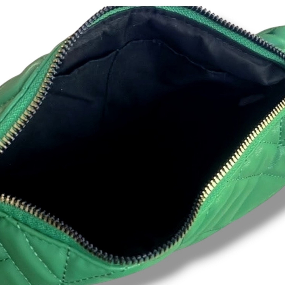 👛 NIB Gorgeous, Elegant Olivia Miller Green Quilted Crossbody Bag w/Gold Chain - Picture 5 of 9
